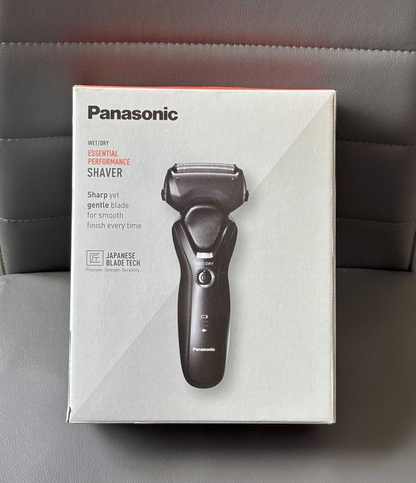 Електробритва Panasonic ES-RT37