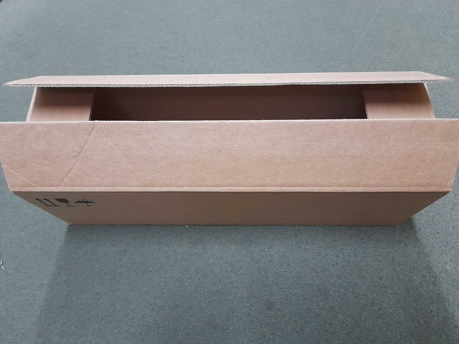 Small Boxes Used Once447436588791910401