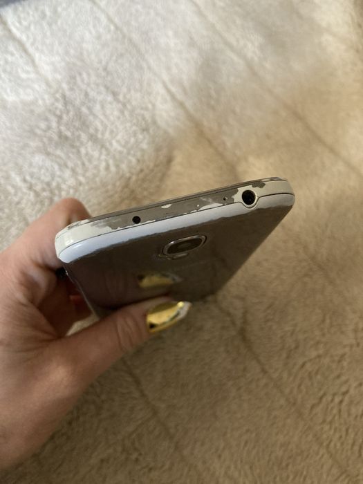 Smartfon telefon Samsung Galaxy S4