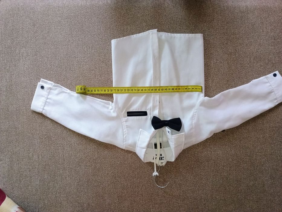 Продам класичний костюм для хлопчика 86 р (12-18 місяців)