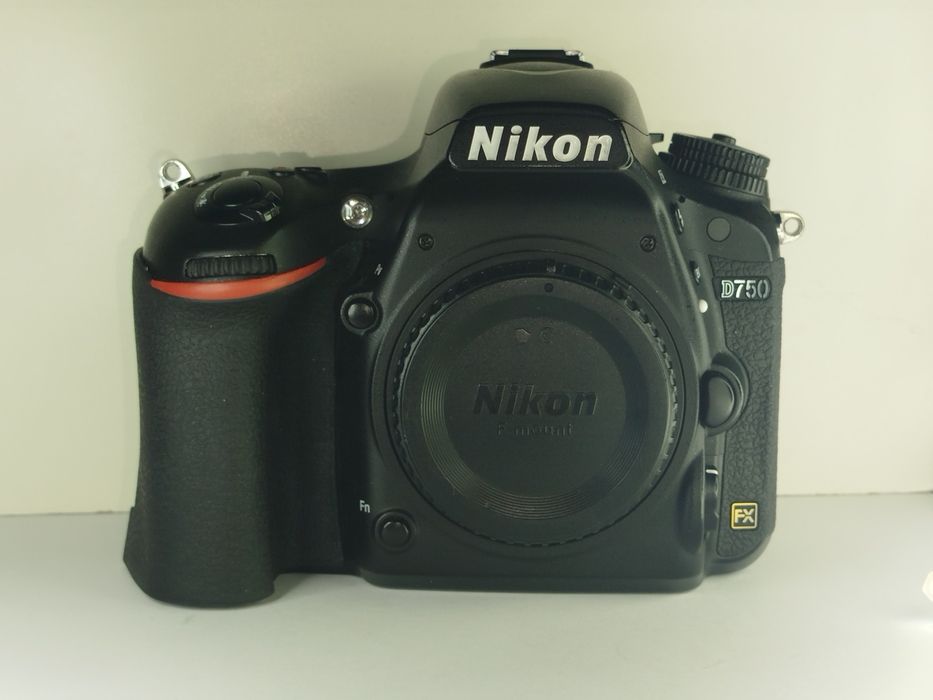 Nikon d750 i nikkor 80-200mm f2,8 Mark III zestaw gotowy do užycia od razu po kupnie