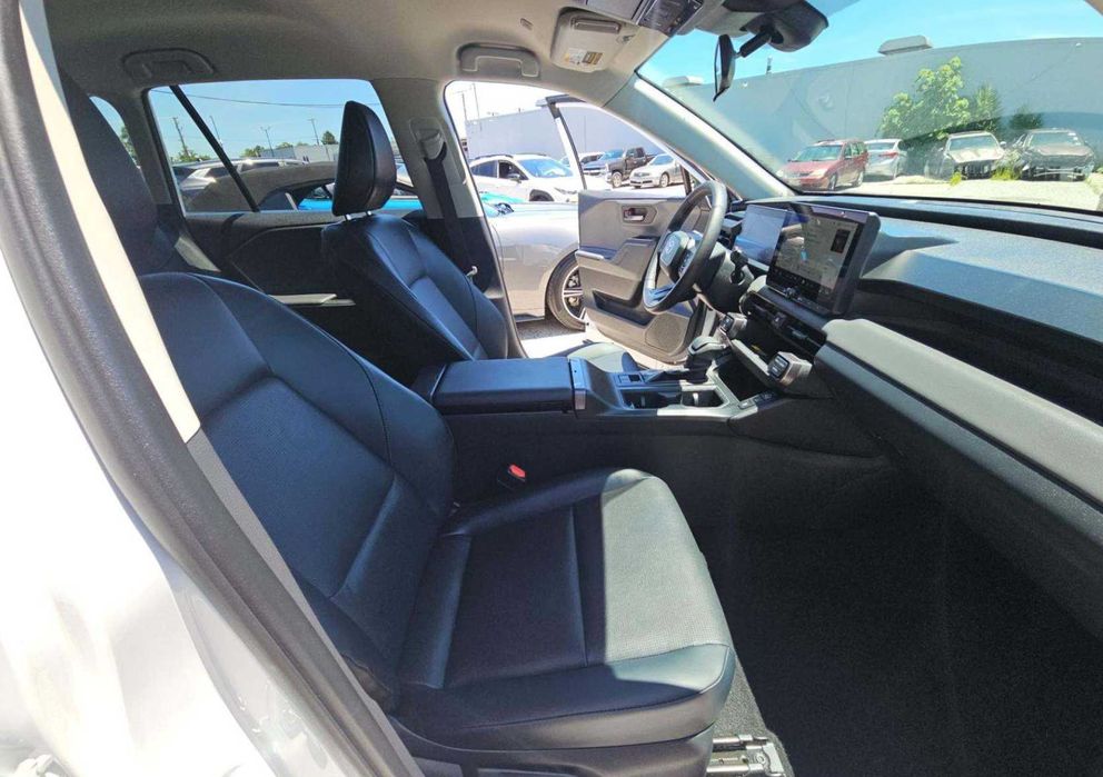 Toyota RAV4 Hybrid XLE Premium AWD 2026 з ПДВ