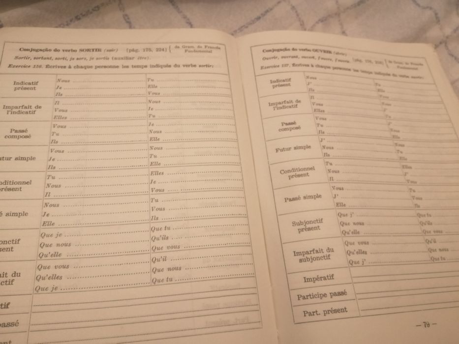 Caderno Exercícios Francês N°0763