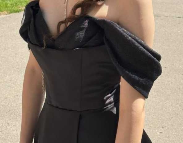 Випускна сукня чорна розмір S