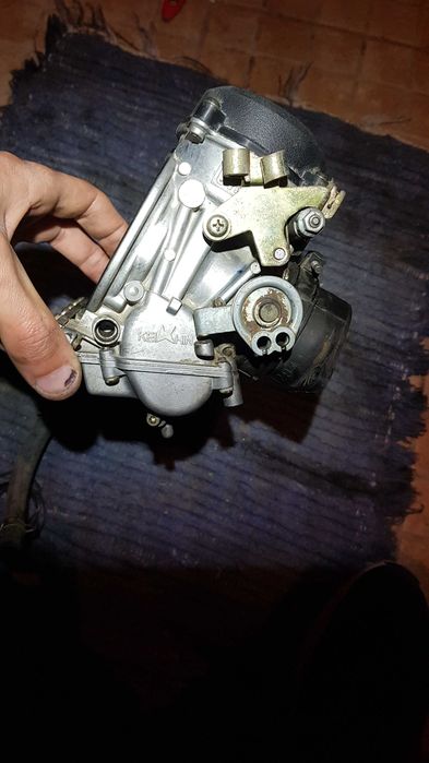 Kawasaki zx9r 1997 ( Peças ) Carburador/ Bomba de gasolina