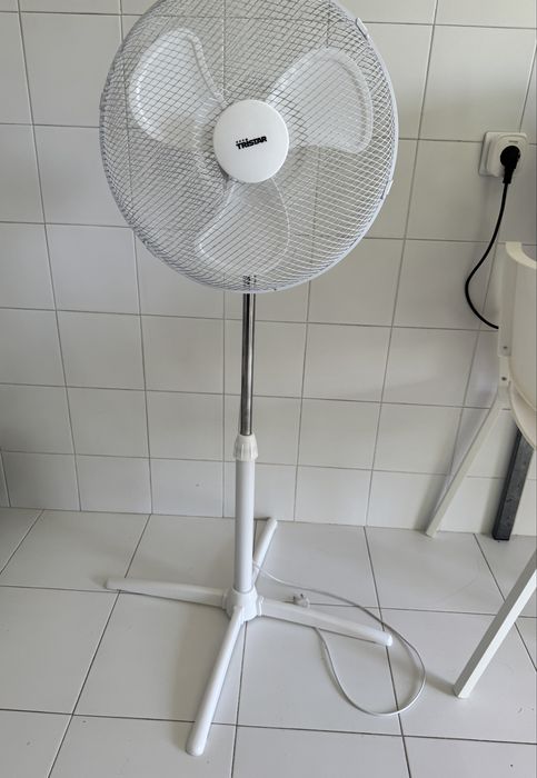 Ventoinha de pe tristar