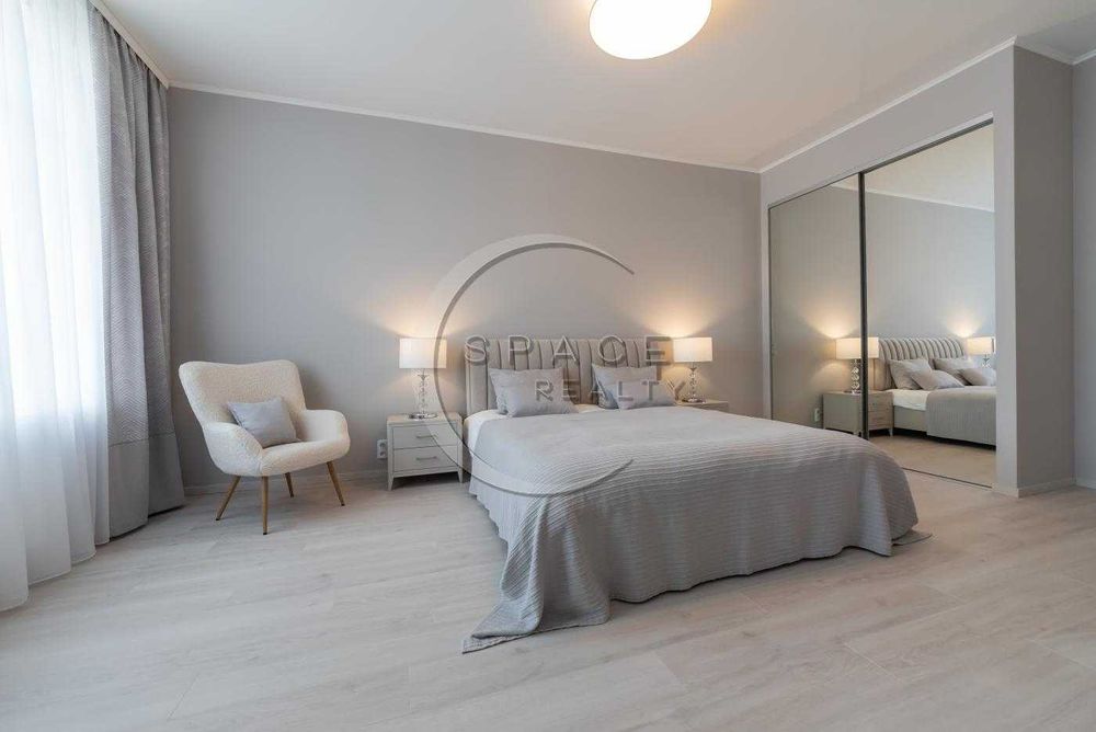 Продаж 3-кімнатної квартири в ЖК Новопечерські Липки - Драгомирова 9