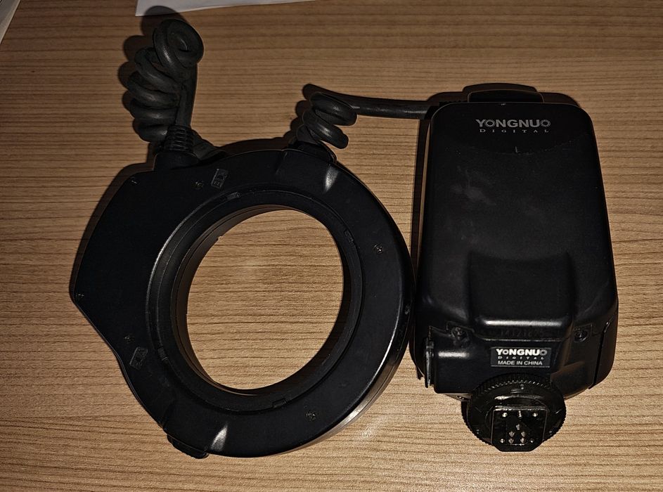 Lampa pierścieniowa Macro Yongnuo YN14EX do Canona Stan Bardzo Dobry