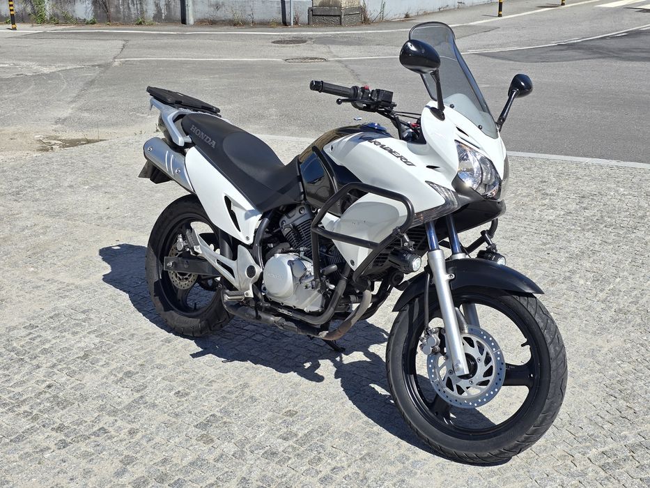 Honda Varadero XL125 2010