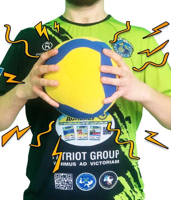 Плюшевий волейбольний м'яч українскього виробництва