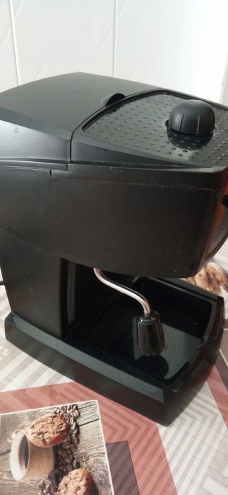 Máquina café pó Delonghi