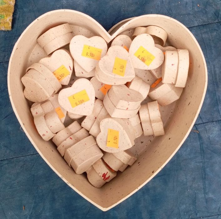 Serce z papieru czerpanego pudelko