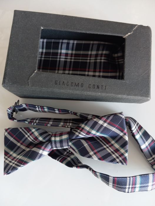 Muszka w kratkę Giacomo Conti