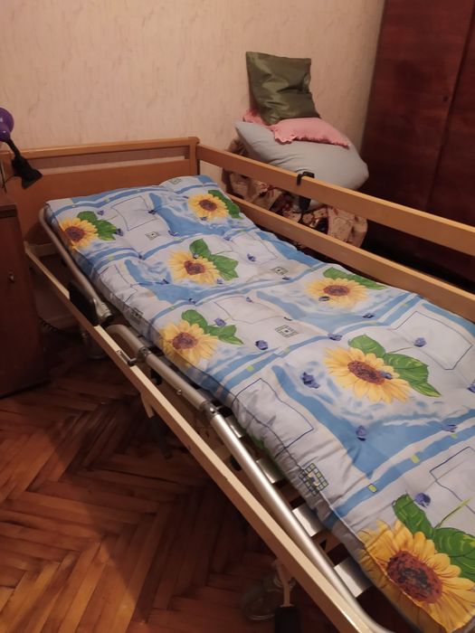 Функціональне медичне ліжко