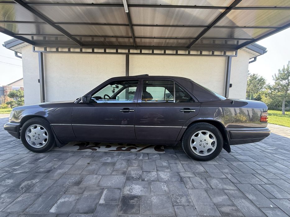 Продам w124 mercedes