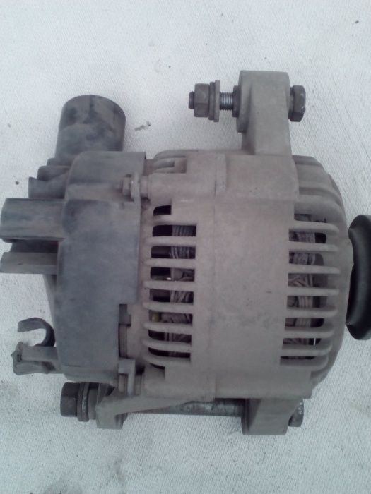 Генератор Фиат Брава.