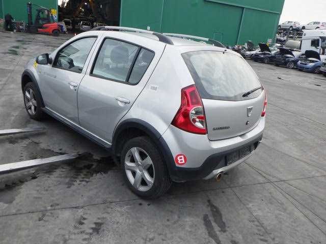 Разборка RENAULT SANDERO 07-13 Запчасти Рено Сандеро Авторазборка