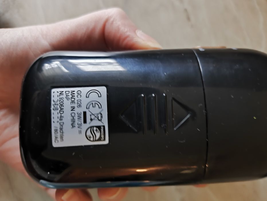 Машинка для стрижки катишків Philips