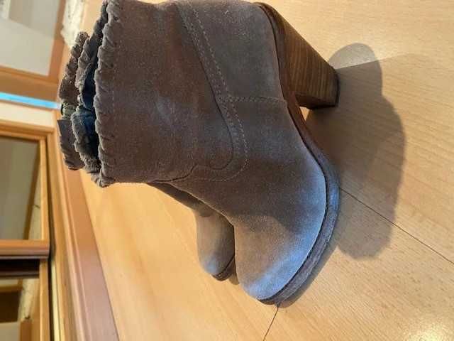 botas de camurça da marca ITSHOES