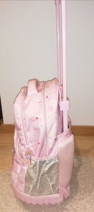 Mochila escolar menina