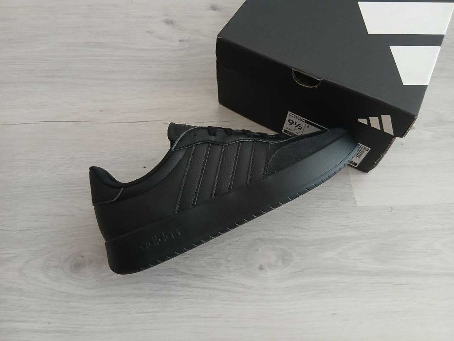 Оригінал Adidas Barreda JR1321  кросівки  12.5US 47 30-30.5см
