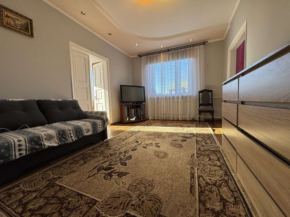 Продаж будинку Кременець