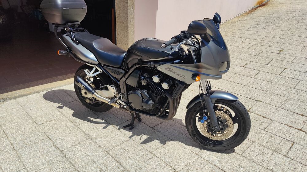 Yamaha Fazer 600