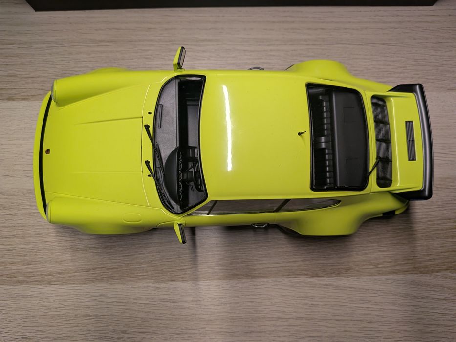 Porsche 911 Turbo 1977 - 1/12