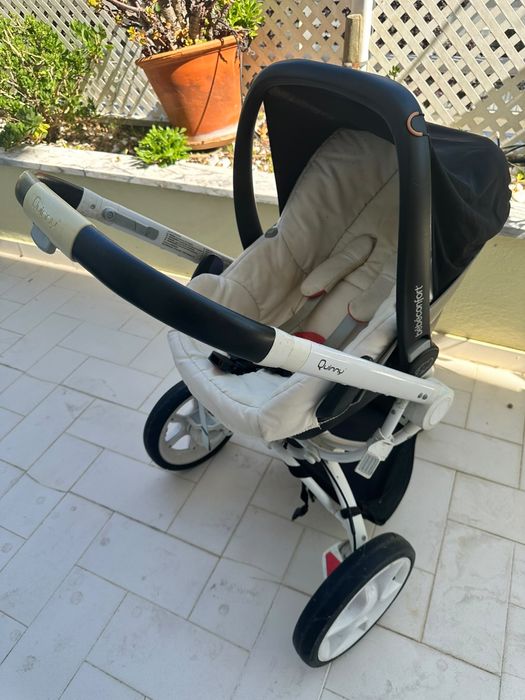 Carrinho quinny mood+ cadeira + 2 maxi-cosi bebé confort e maxi-cosi