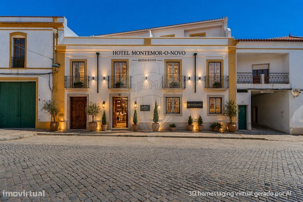 Hotel T12 para venda