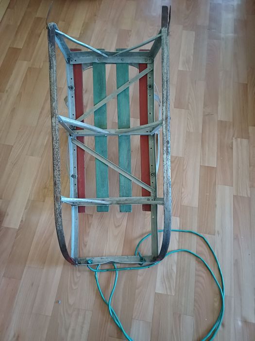 Продам санчата дитячі