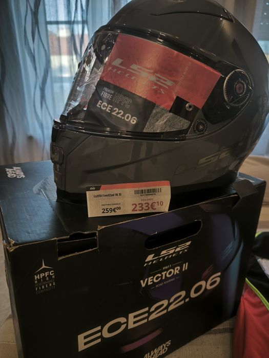 Capacete LS2 VECTOR 2