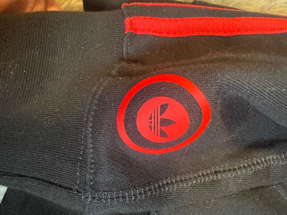 Худі Adidas Originals Shark чорне