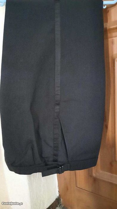 Blazer preto numero 52 com fita de cetim