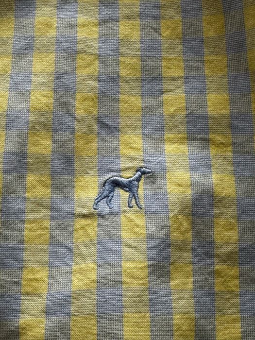 Camisa Sacoor amarela e azul