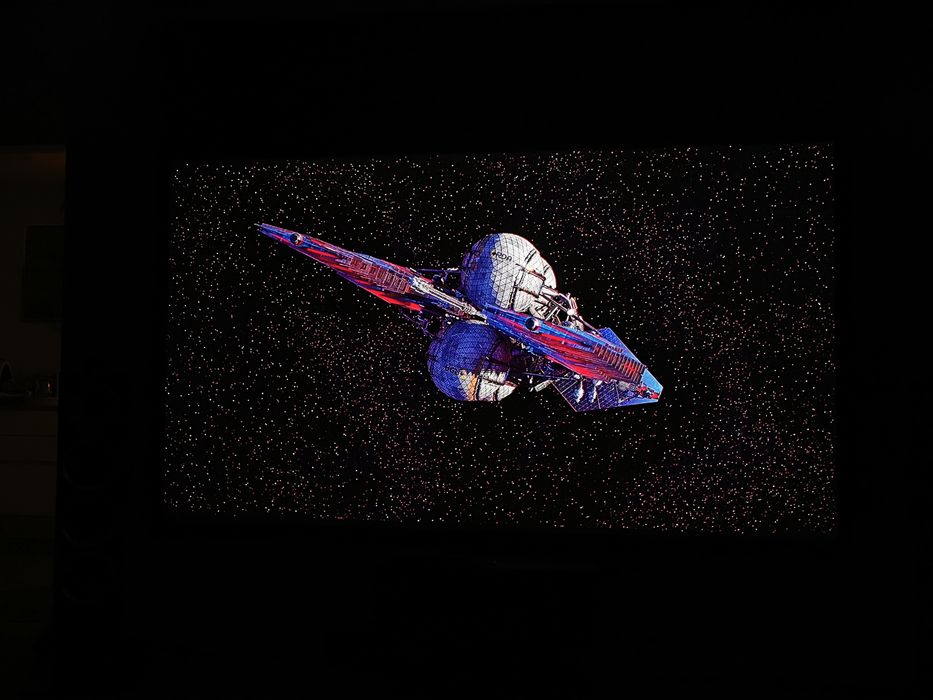 Epson EH-TW9200 e tela Lumene Embassy electrica