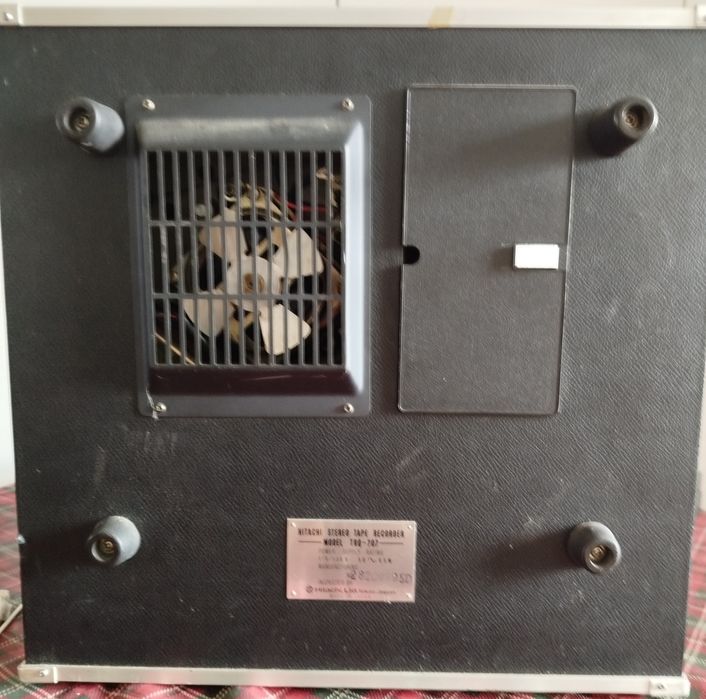 Gravador de fita Hitachi