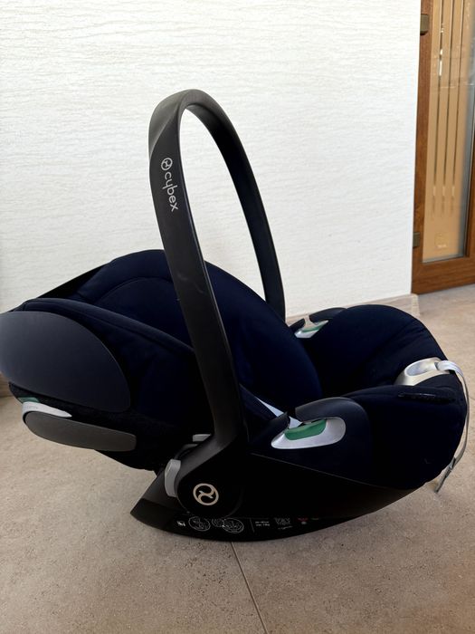 Rozkladany fotelik samochodowy Cybex Cloud Z2