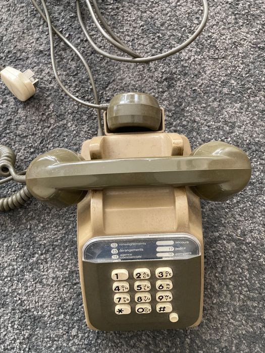 Telefones antigos