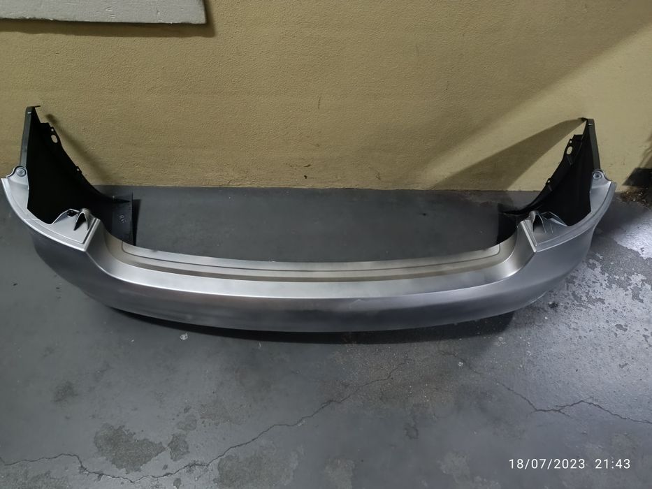 Para-choques Skoda Fabia II carrinha,
