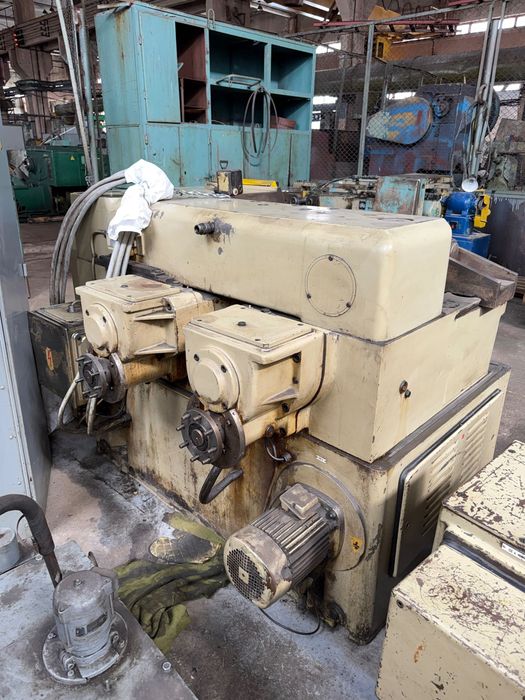 Верстат різьбонакатний UPW-63