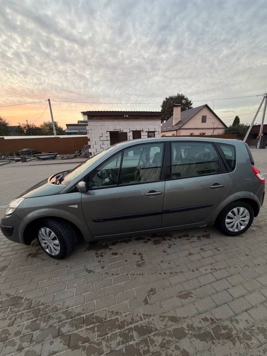 RENAULT Scenic 2005