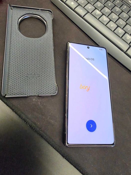HONOR MAGIC V5 em bom estado