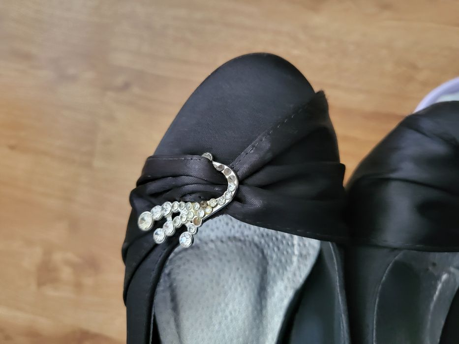 Szpilki buty na obcasie r.39 pantofle,  czółenka