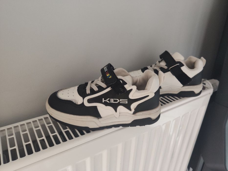 Buty dla chłopca 31. Jak nowe