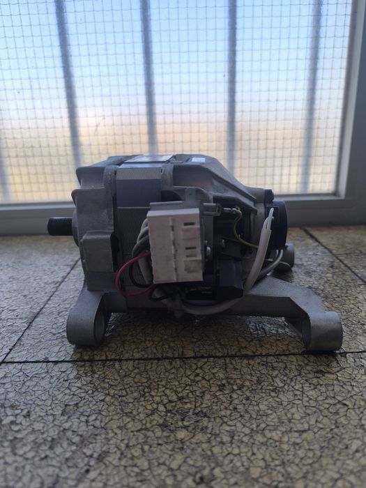 Motor Máquina Lavar Roupa Welling 32017283