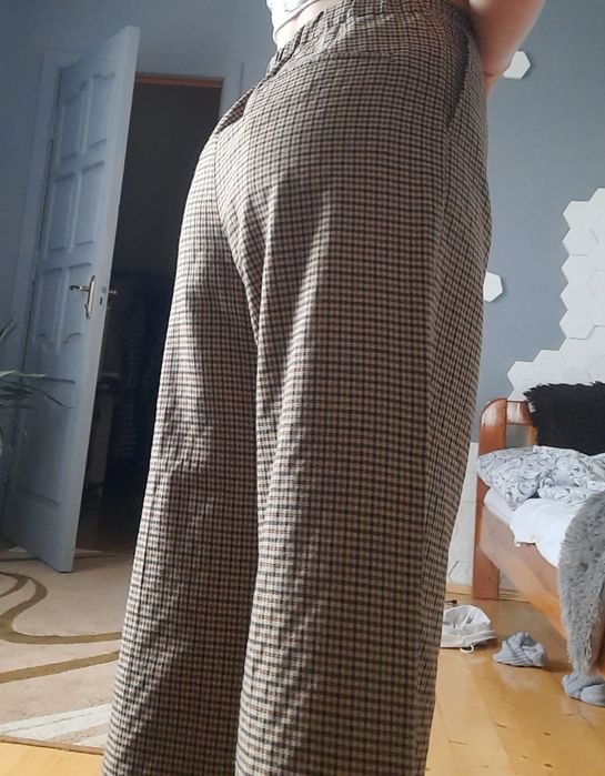 Класичні брюки палацо