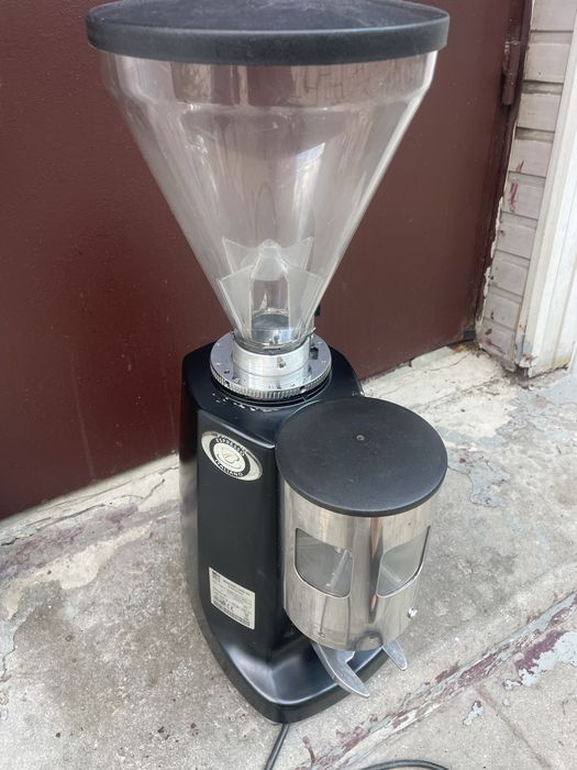 Продам кофемолку Mazzer super jolly man