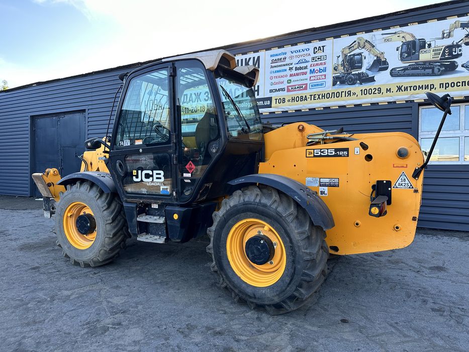 Погрузчик JCB