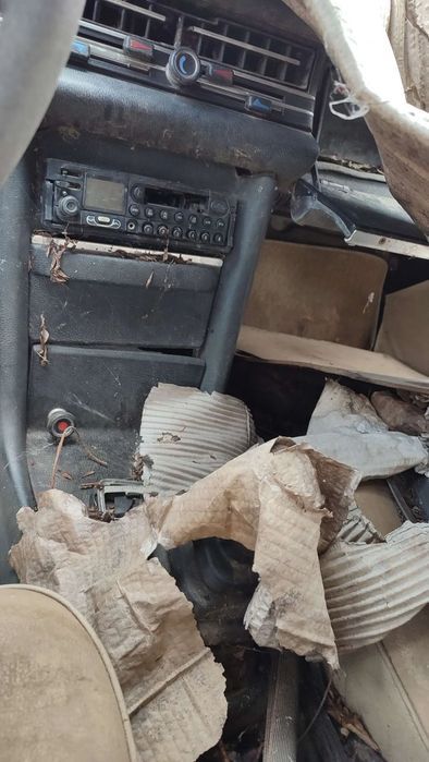 Mercedes 220D/8 1974 Para Peças